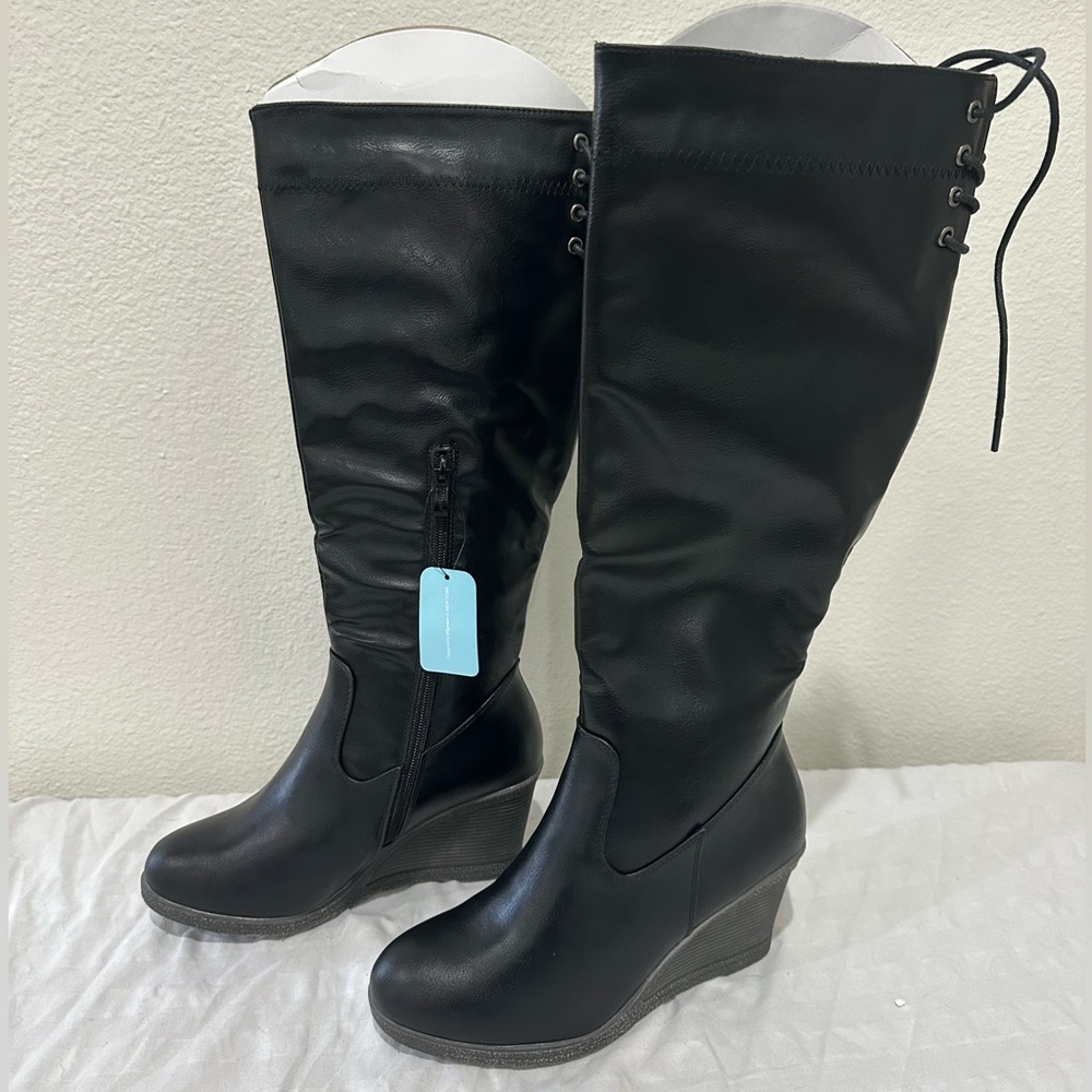 Women’s tall black boots
